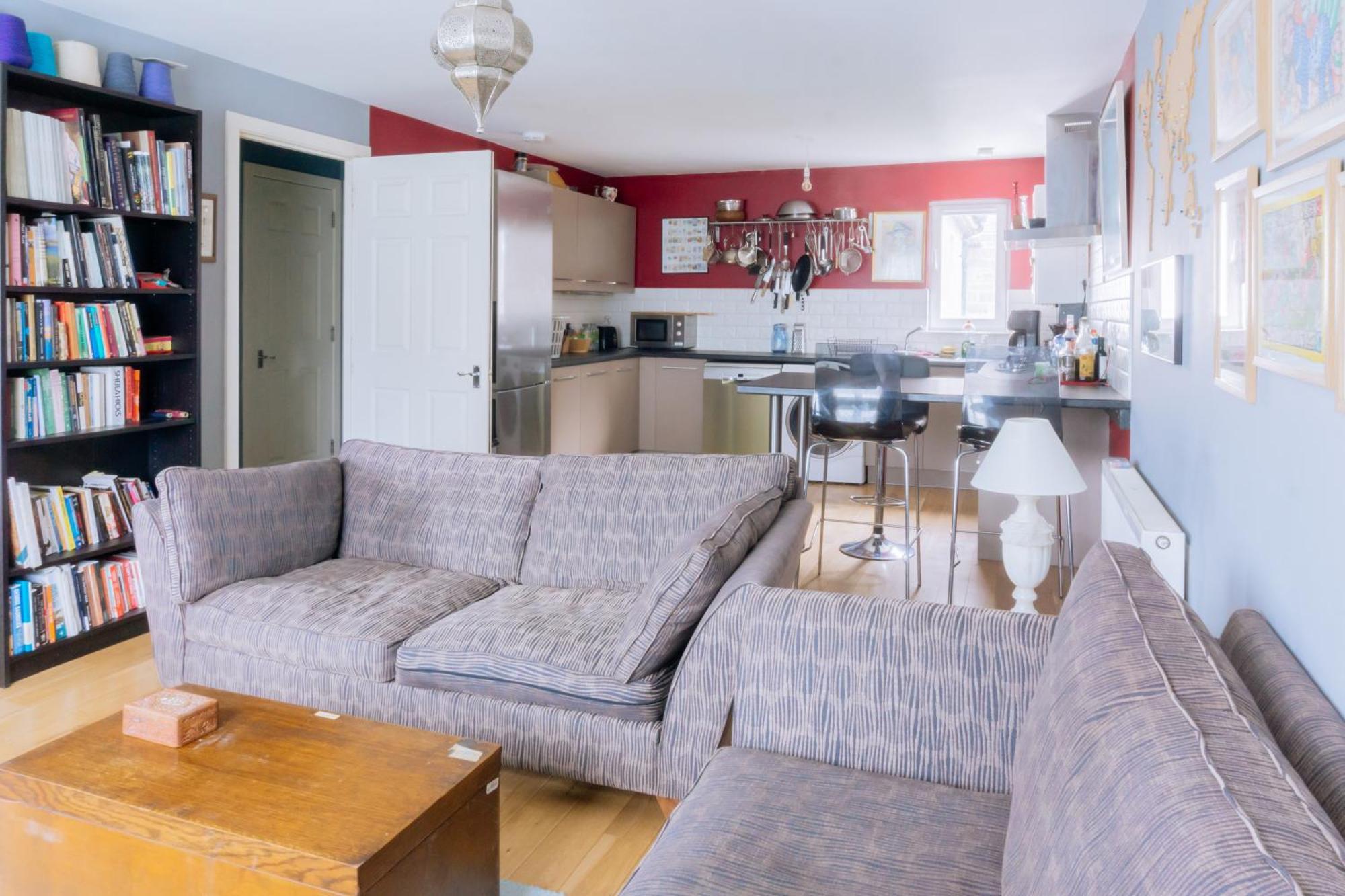 Stylish 3 Bedroom Apartment Near Hollyrood Park Edimburgo Esterno foto